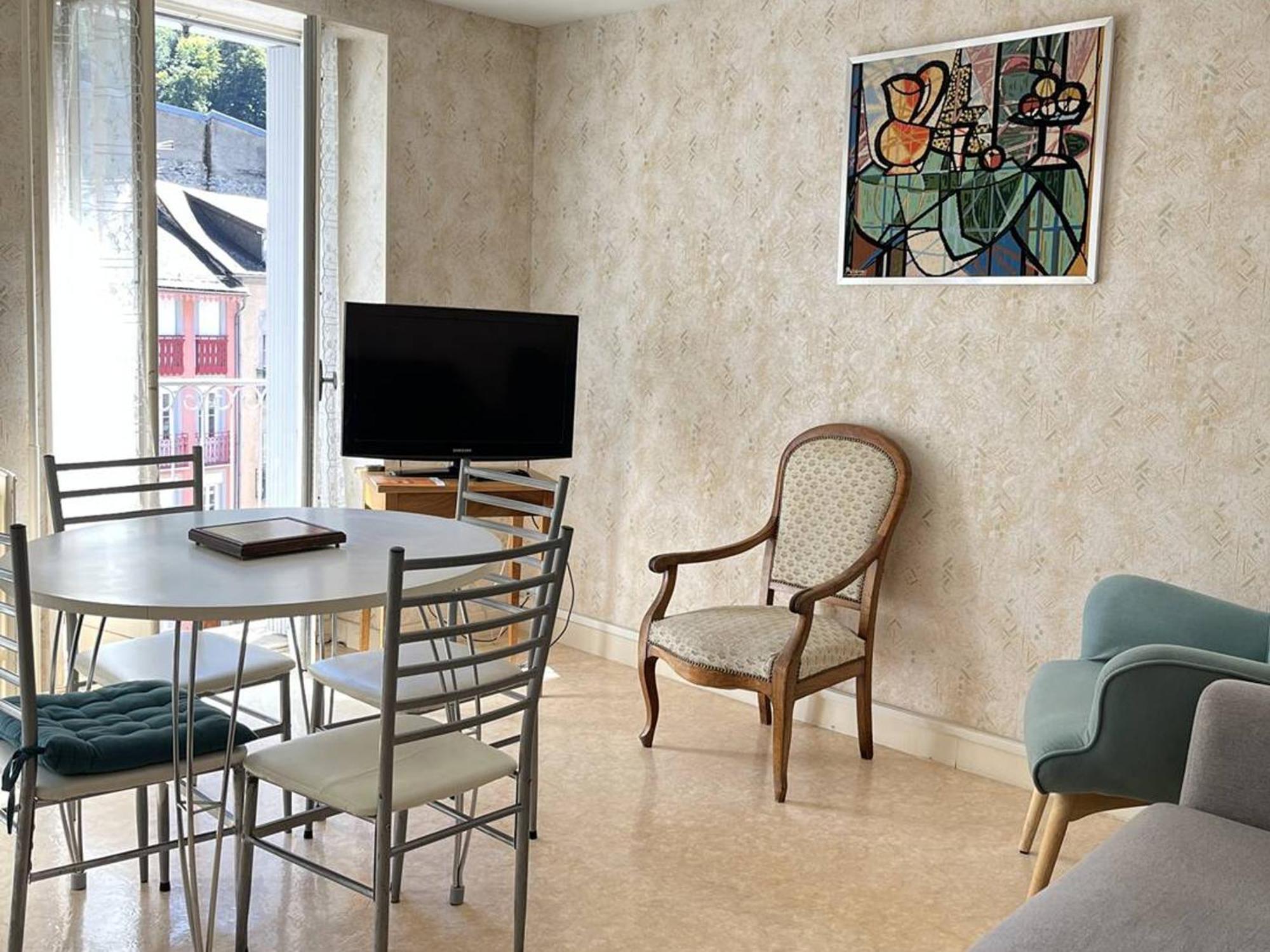 Appartement Cauterets, 3 pièces, 4 personnes - FR-1-234-132 Esterno foto