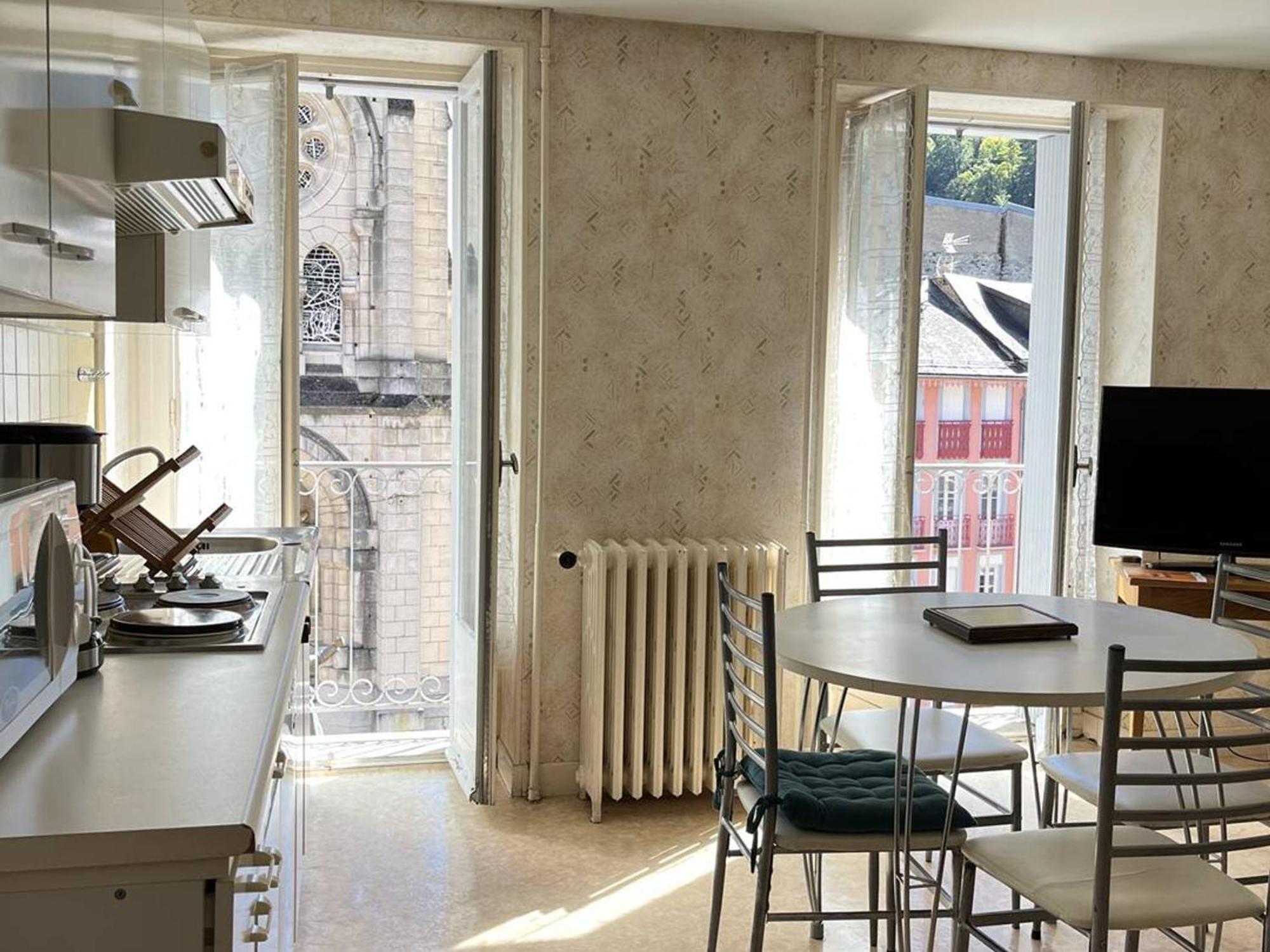 Appartement Cauterets, 3 pièces, 4 personnes - FR-1-234-132 Esterno foto